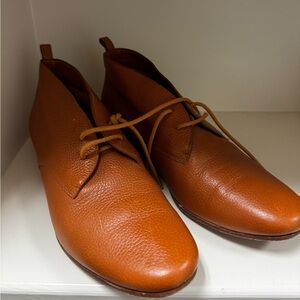 Cole Haan Tan Chukka Boots with Leather Finish Size 8.5